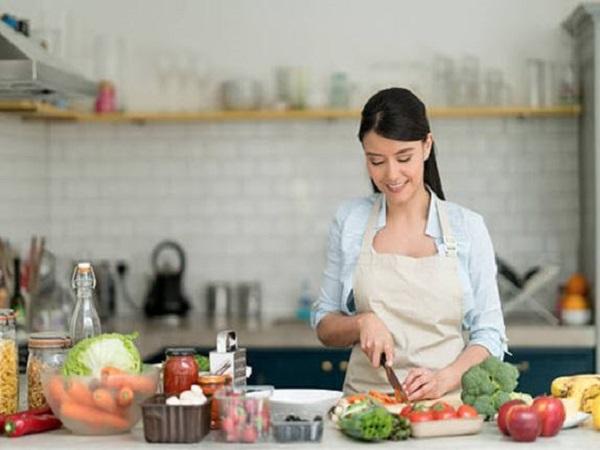 Cung hoàng đạo khéo tay nấu ăn ngon có Thiên Bình (23/9 – 23/10) 