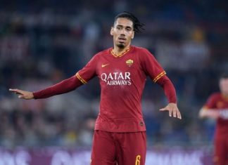 Inter Milan và Juventus theo đuổi cầu thủ cho mượn của MU, Chris Smalling