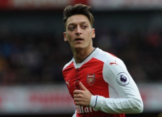 Chuyển nhượng tối 28/12: Ozil tìm đường sang Juventus sát cánh Ronaldo 