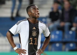 Chuyển nhượng bóng đá quốc tế 27/9: Bayern Munich đàm phán Moukoko