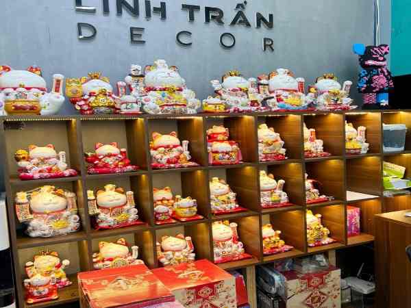 tuổi nào hợp với mèo thần tài