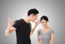 Giải mã mơ thấy 2 vợ chồng đánh nhau là điềm báo tốt hay xấu