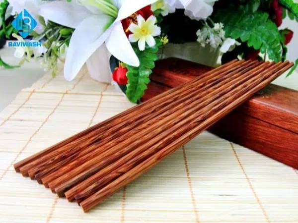 Ý nghĩa của việc rơi đũa trong văn hóa dân gian