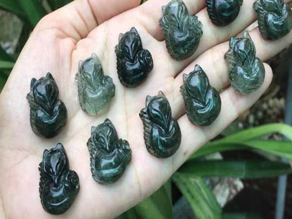 Các loại hồ ly phong thủy phổ biến và công dụng cần nhớ 