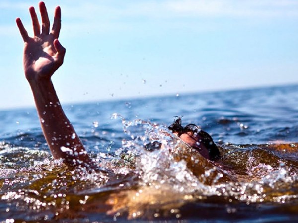 Nằm mơ thấy người chết đuối là điềm gì tương lai Nằm mơ thấy người chết đuối là điềm gì tương lai