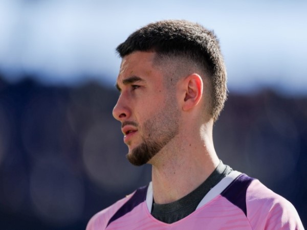 Tin Barca: Joan Garcia đưa Barcelona vững vàng trên đỉnh cao