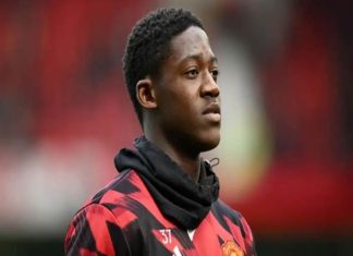 Chuyển nhượng Barca: Barcelona để ý Kobbie Mainoo