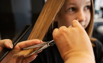 Luận giải bí ẩn nằm mơ thấy bị cắt tóc là điềm báo gì?