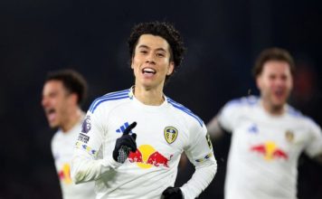 Tin Premier League: Leeds hạ gục Chelsea trong đêm hỗn loạn