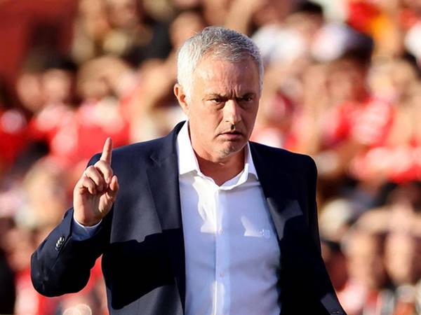 Chuyển nhượng Real Madrid: Jose Mourinho gia nhập Real