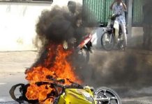 Nằm mơ thấy cháy xe máy là điềm gì, con số lộc liên quan