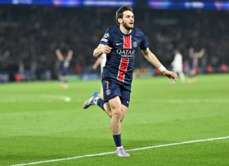 Chuyển nhượng Arsenal: PSG từ chối bán Kvaratskhelia