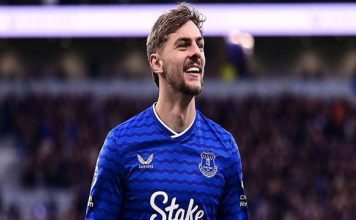 Tin chuyển nhượng: Everton quyết định từ chối bán Dewsbury-Hall